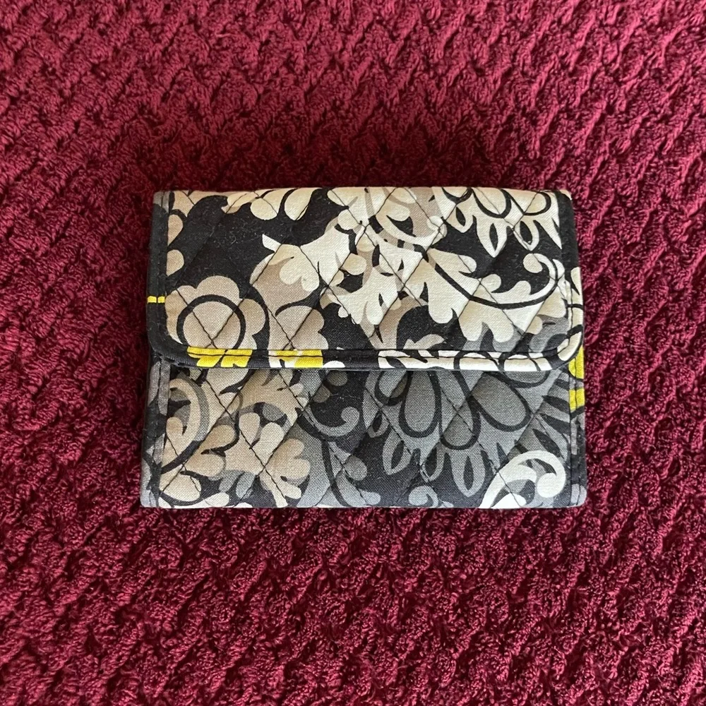 Vera Bradley Wallet - Picture 2 of 10